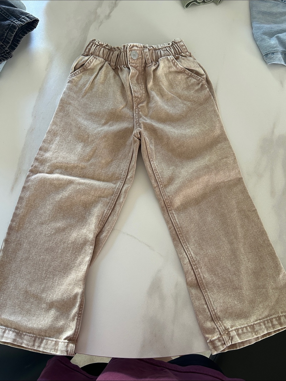 H&M Beige Corduroy Elastic Waist Kids Pants Size 6